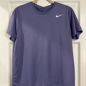 Nike Women’s Lavender Short Sleeve Tee NWT